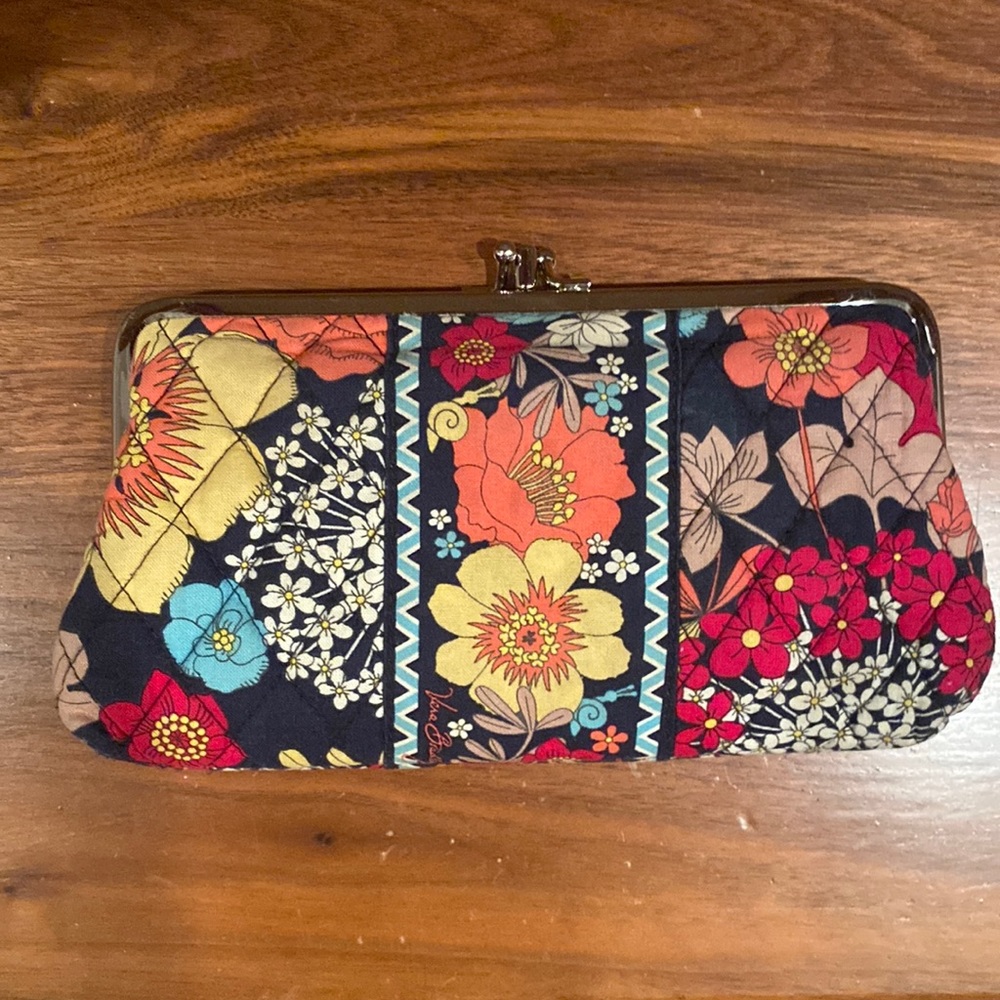 Vera Bradley Happy Snails wallet